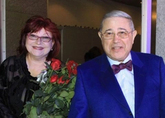 После громких судов Елена Степаненко переехала жить в Америку