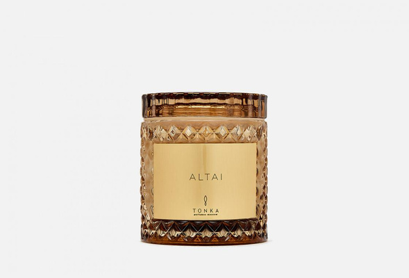 Парфюмированная свеча с запахом Алтая, Tonka Perfumes