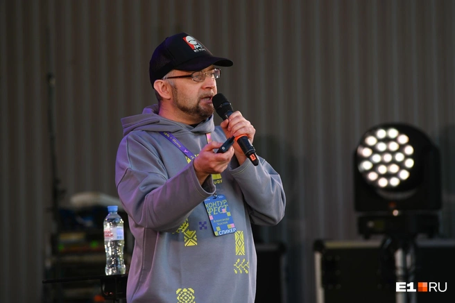 Александр четыре года занимался производством космических кораблей | Источник: Дмитрий Емельянов / E1.RU