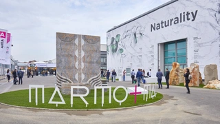 Блестящий камень: пять идей использования мрамора в интерьере