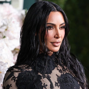 Ким Кардашьян стала амбассадором Balenciaga