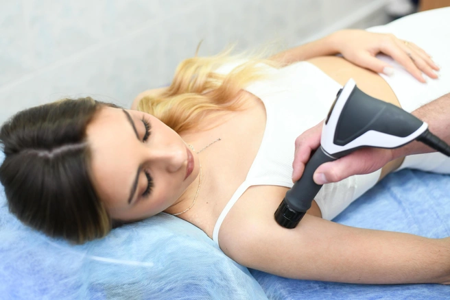 При покупке санаторно-курортной путевки с заездом с 20 ноября по 20 декабря каждый гость получит на 20% больше медицинских процедур | Источник: АО «Санаторий «Рассия»