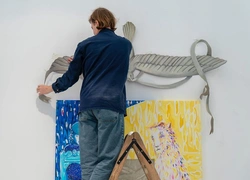 В Париже проходит 14-я выставка современного искусства Guerlain x FIAC 2021