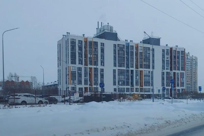 19-летняя тюменка выпала из окна и погибла