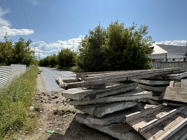 Проезд закрыт уже почти год | Источник: предоставил Андрей