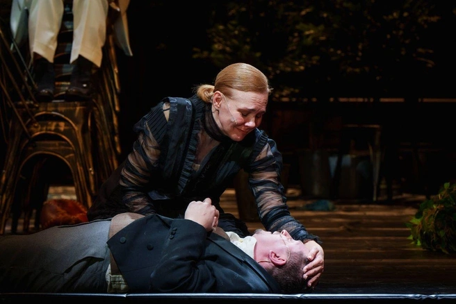 Для Андрея Прикотенко это уже пятая работа в «Красном факеле» в качестве художественного руководителя | Источник: Василий Вагин / «Красный факел»