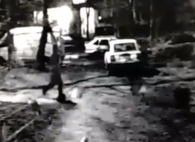 Опубликовано видео, снятое за секунды до нападения подростка на студентку в Москве | ya62.ru