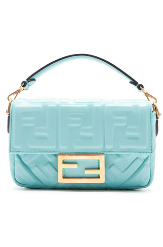 Сумка FendiЦена: 130 900 руб.
Где купить: aizel.ru