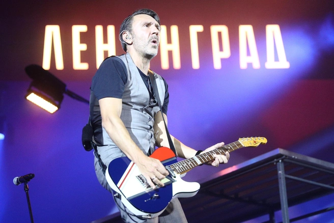 Группировка «Ленинград» во главе со Шнуровым популярности не теряет | Источник: Сергей Михайличенко / FONTANKA.RU