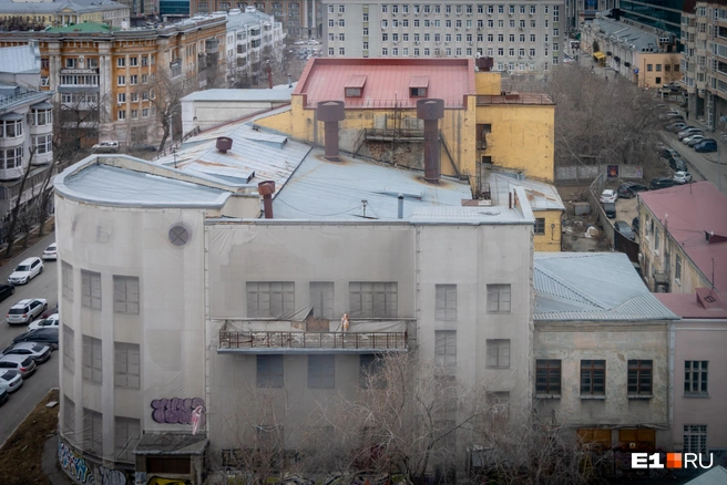Нашему фотокорреспонденту также удалось сделать несколько кадров с высоты | Источник: Владислав Лоншаков / E1.RU