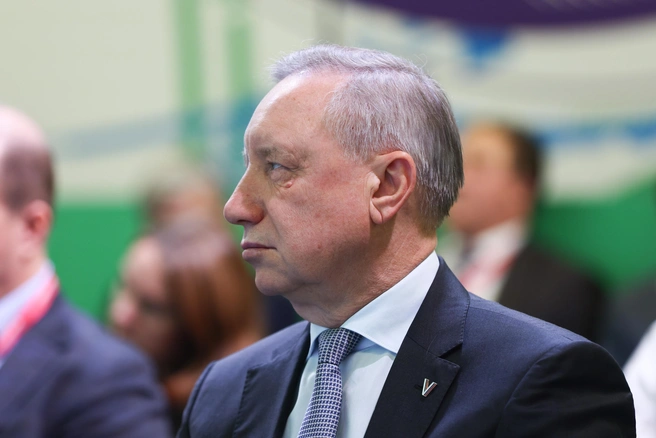 Беглов рассказал, как атака БПЛА повлияла на работу ПМЭФ | Источник: Сергей Лукин / Фонд Росконгресс