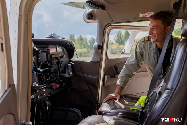 На таком самолете Андрей учился летать  | Источник: Ирина Шарова / 72.RU 