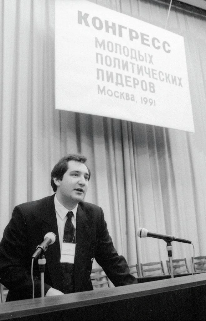 Дмитрий Рогозин в 1991 году | Источник: rogozin.ru