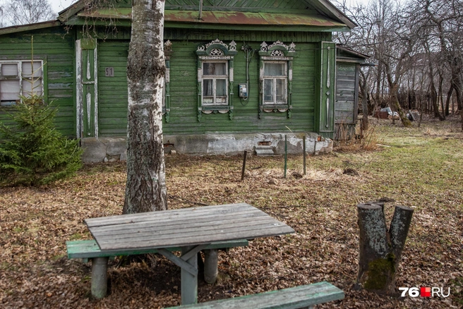 В селе полно старых домов | Источник: Кирилл Поверинов / 76.RU