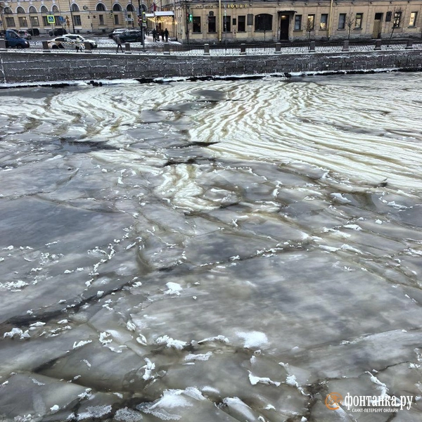 Источник: Любовь Хмелевская/(От) Личный Петербург