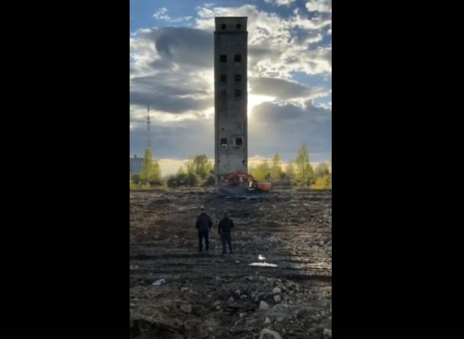 В Арзамасе снесли «башню смерти» | ya62.ru