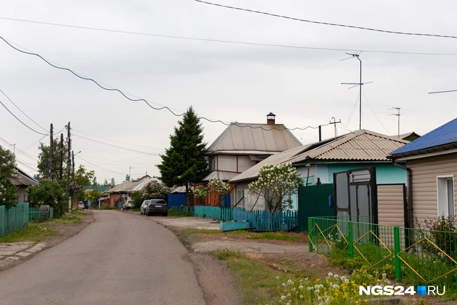 Мы не фотографировали собеседников, поэтому просто покажем одну из улиц, которая рискует попасть под снос | Источник: Мария Ленц / NGS24.RU