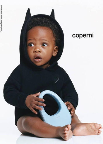 Coperni и котики: самая трогательная модная реклама 2023