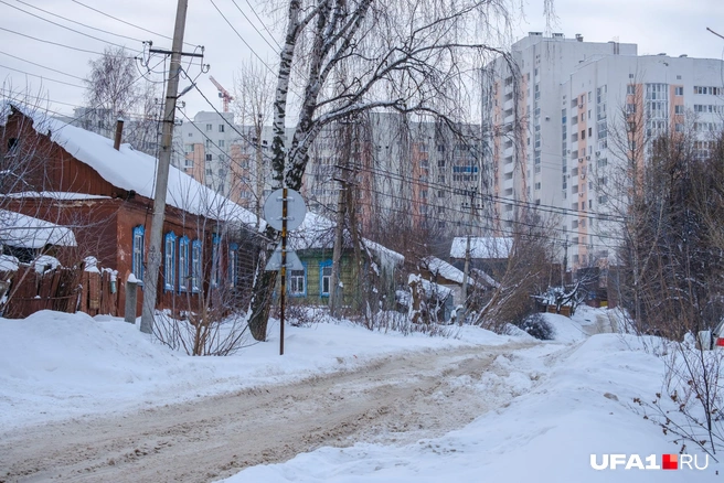Контрасты района | Источник: Булат Салихов / UFA1.RU