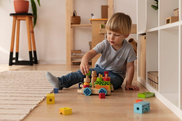 5 особенностей поведения ребенка, указывающих на риск аутизма