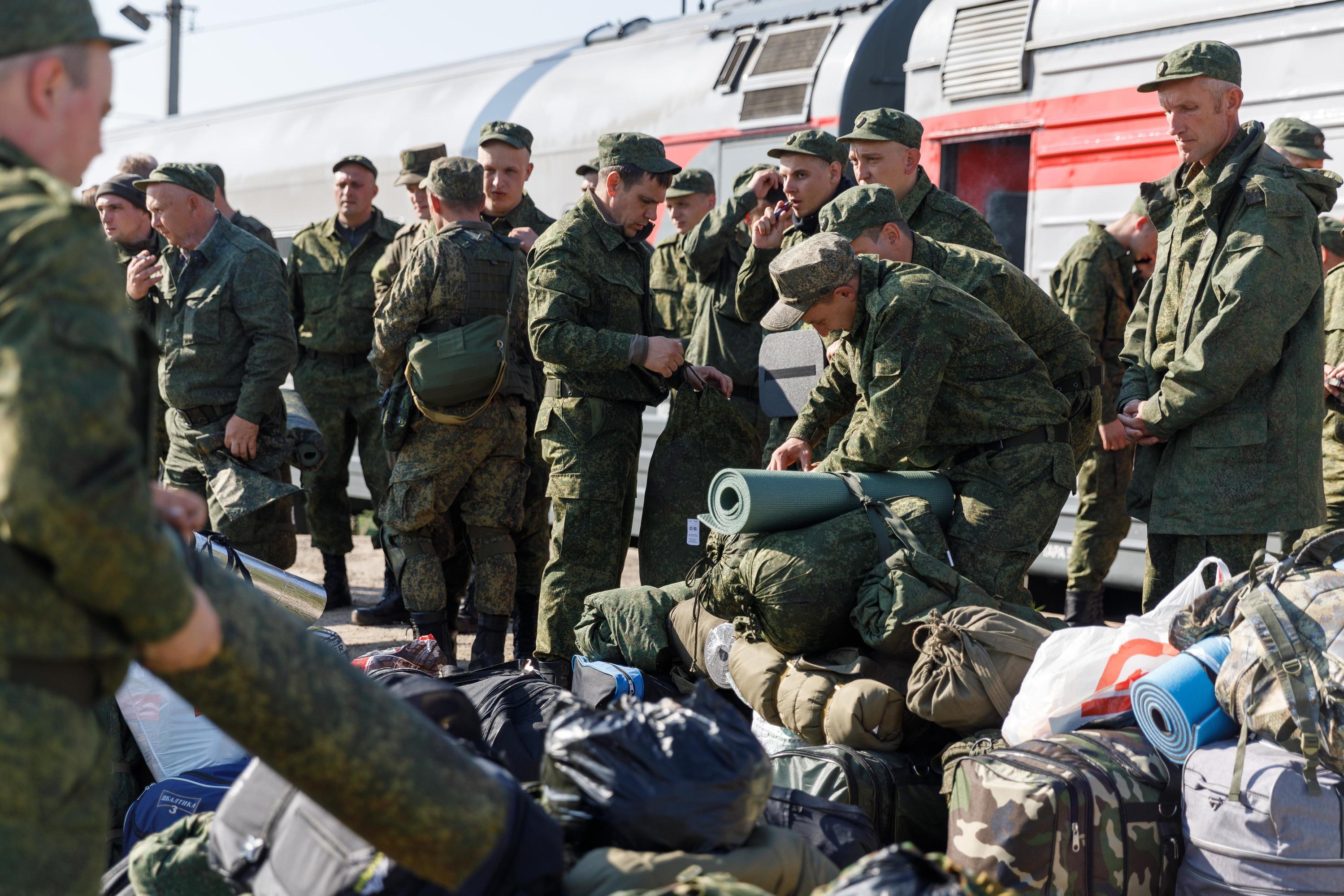 Военная мобилизация. Поддержка военнослужащих. Военные Украины. Солдаты мобилизация.