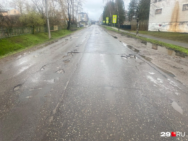 Дорога в микрорайоне Лименда | Источник: читатель 29.RU