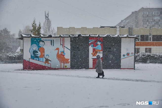 В ЦТП стоит автоматика, которая контролирует давление | Источник: Александр Ощепков / NGS.RU