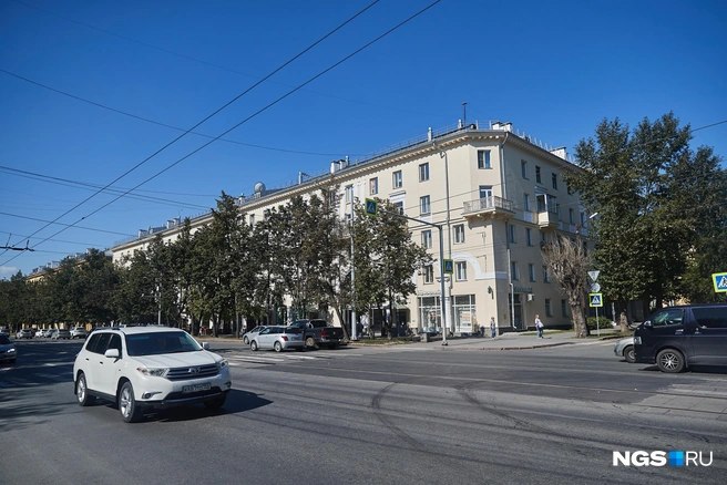 По информации Константина Голодяева, дома здесь застраивали в 40-х-50-х годах XX века | Источник: Александр Ощепков / NGS.RU