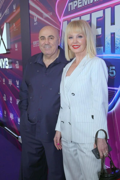 Иосиф Пригожин и Валерия | www.starhit.ru