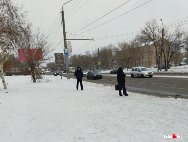 На каких остановках Оренбурга нет павильонов | Источник: Владислав Митрошин / 56.RU