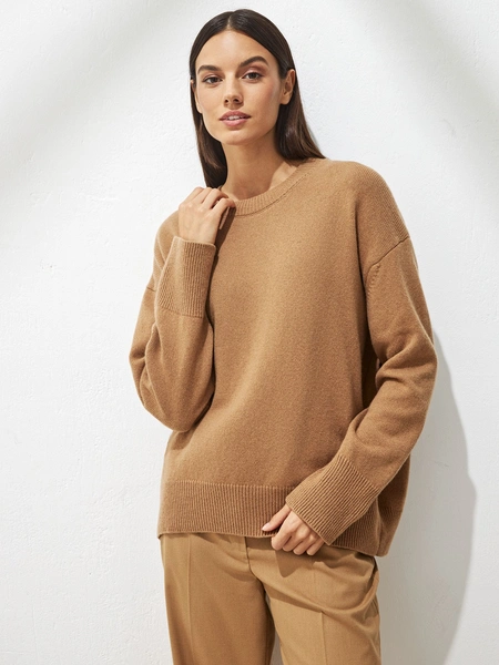 Свитер Present Simple TricotЦена: 15 990 руб.Где купить: presentandsimple.com