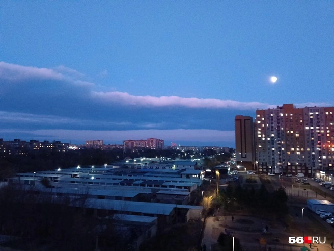 В Оренбургской области третий день подряд вводилась опасность атаки беспилотников | Источник: Владислав Митрошин / 56.RU