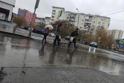 Екатеринбург накрыл ледяной дождь