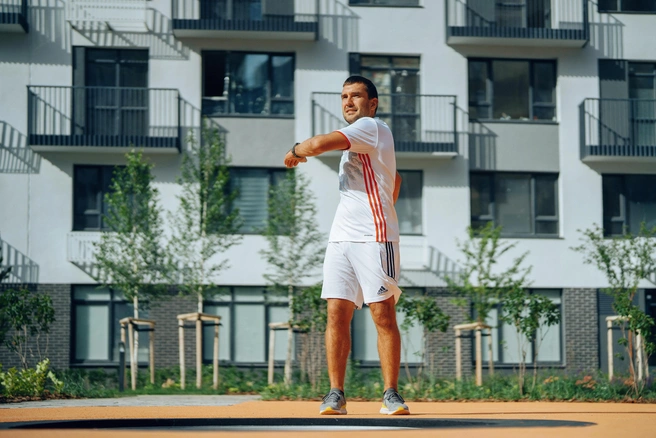Жители могут выйти на пробежку вместе с олимпийским призером Евгением Гараничевым | Источник: «Мидгард»