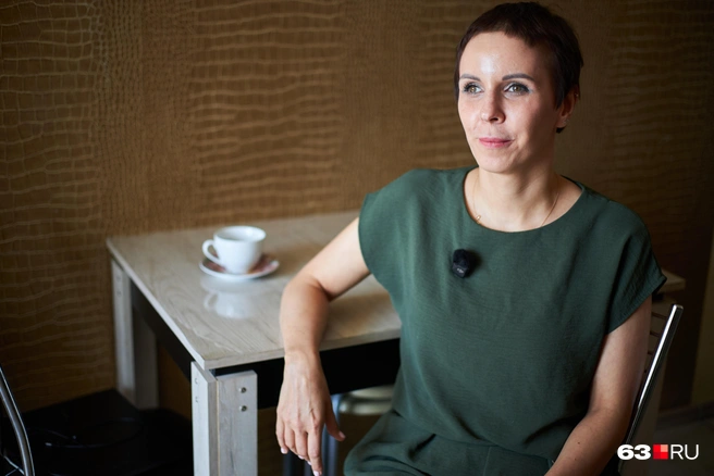 — Родители начитывали на диктофон параграфы каждый день, а к сессии еще и все билеты, чтобы я переслушивала и учила | Источник: Роман Данилкин / 63.RU