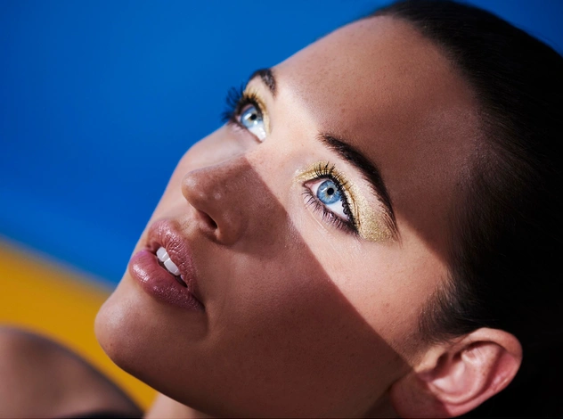 6 мейкап-средств, о которых лучше забыть в жару