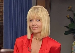 Певица Валерия: «Полное ощущение, что я сама родила внучку»