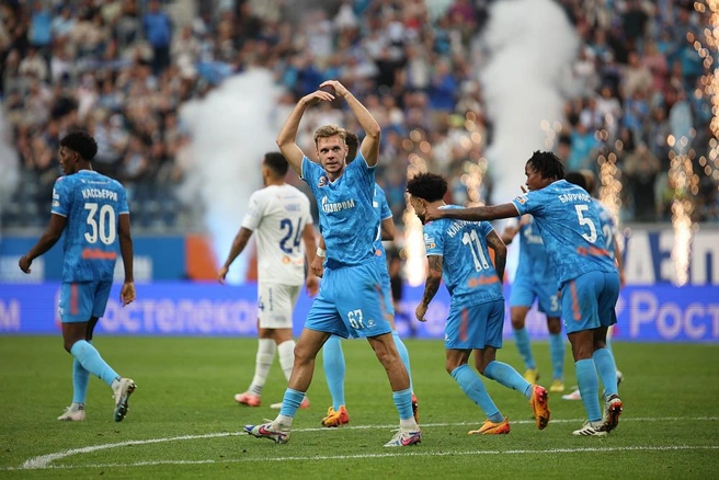 «Зенит» против «Динамо»: реванш, эмоции и кэшбэк ждут болельщиков | Источник: Сергей Михайличенко, Фонтанка.ру