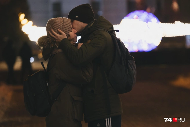 Приятно разделить длинные выходные с кем-то близким | Источник: Дарья Пона / 74.RU