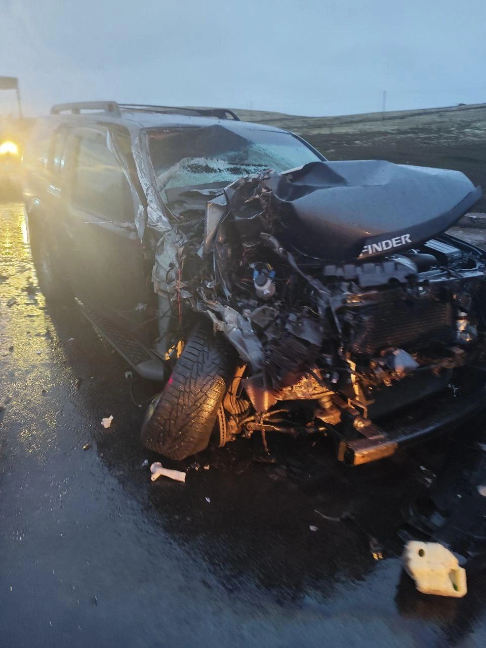 Двоих человек увезли в больницу | Источник: Управление по ГОЧС и ПБ Мурманской области / Vk.com