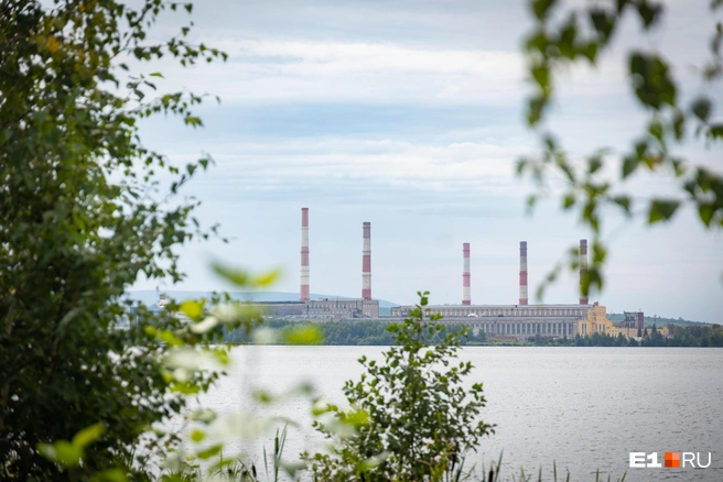 В былые времена на ГРЭС работало больше тысячи человек, теперь около четырех сотен | Источник: Владислав Лоншаков / E1.RU