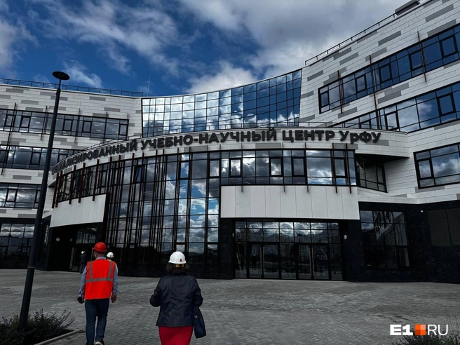 В новом корпусе СУНЦ УрФУ есть 63 учебные аудитории, библиотека и 29 современных лабораторий | Источник: Анастасия Копыркина / E1.RU