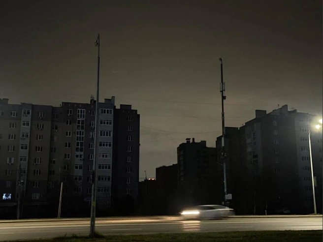 Продолжительное отключение электричества затронуло жителей микрорайона Верхние Печеры. | Источник: t.me