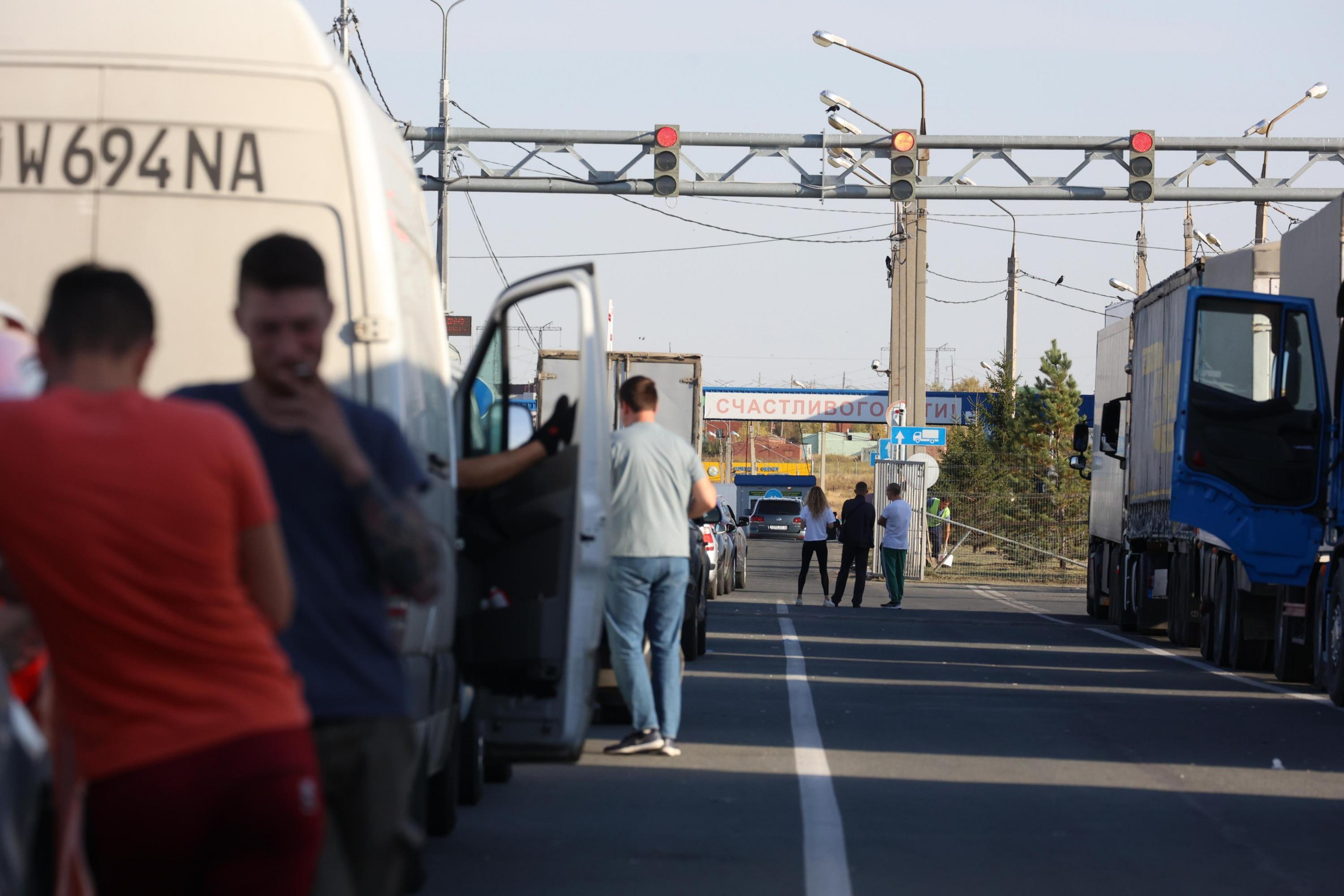 Выехать из России — только по записи и электронным пропускам: возможно ли  закрытие границ РФ — что говорят депутаты и политики 24 января 2023 г. - 24  января 2023 - НГС42.ру