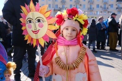 Более шести тысяч астраханцев отпраздновали Масленицу