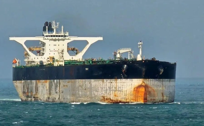 Появились кадры высадки десанта на танкер | Источник: Hakon Rimmereid / Reuters