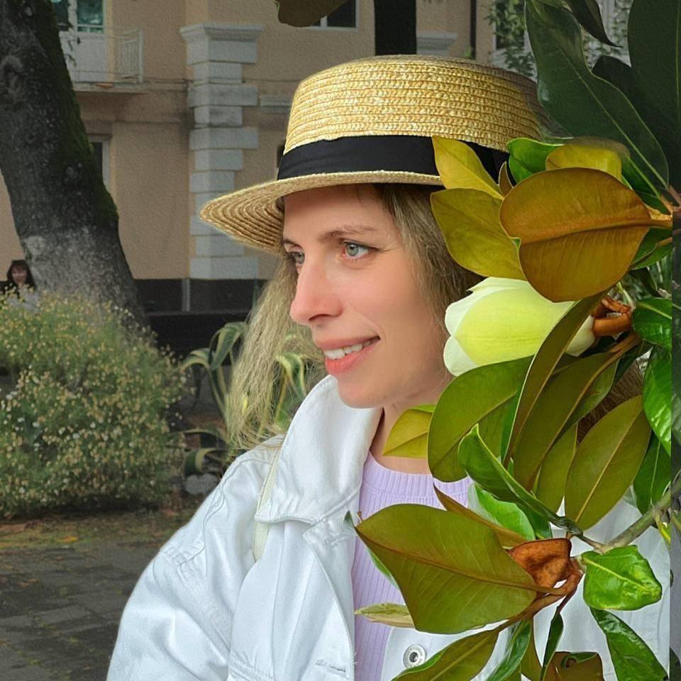 <p>Наталья Лосева </p>