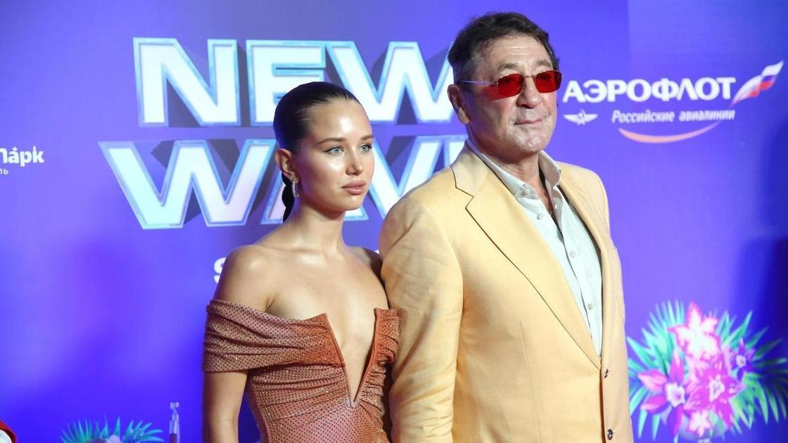 Живут отдельно, Лепс молит о прощении: Аврора обиделась на певца из-за его бывшей жены