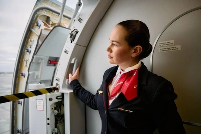 Yekaterinburg Beauty Makes Stewardess Semifinal