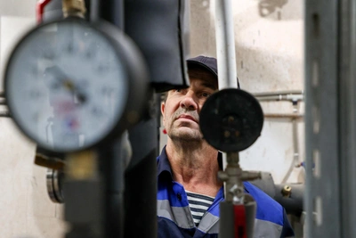 Депутаты и комитет по энергетике спорят о домах «на сцепке»